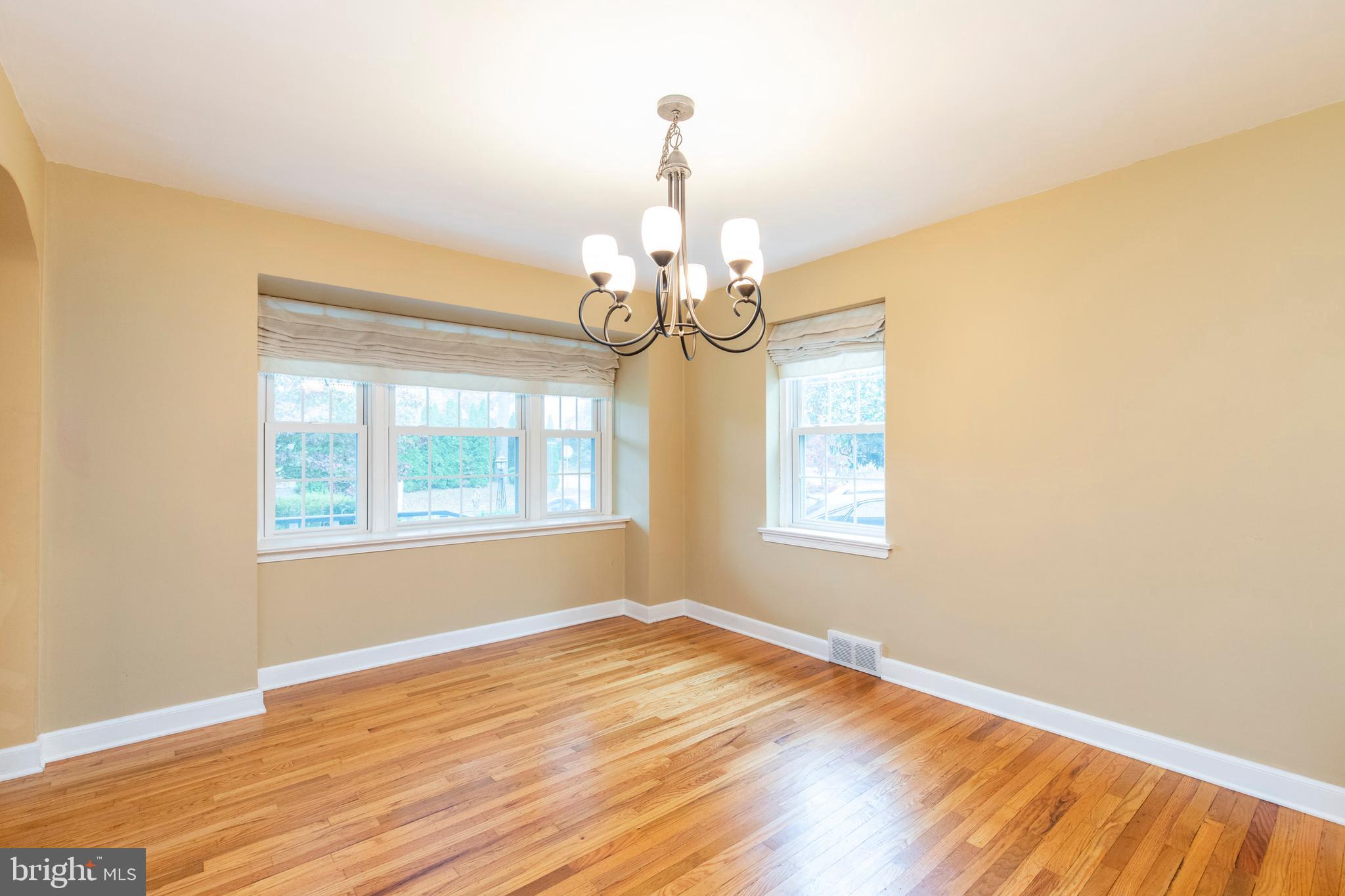 616 Haverford Road Havertown, PA 19083 - Photo 10 of 28 Gallery Image 10