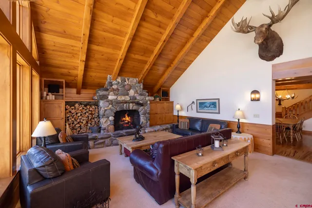 a view of an entryway