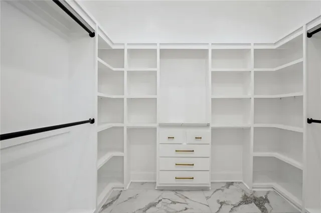 $390,000 | 3201 Corinne Drive, Chalmette, LA 70043