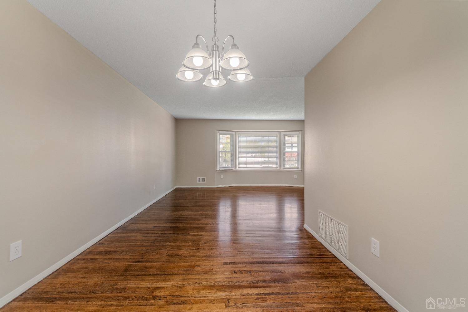 814 Curie Road North Brunswick, NJ 08902 - Photo 9 of 12