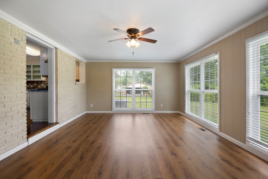 701 West Nance Springs Road Southwest Dalton, GA 30721 - Photo 17 of 29 Gallery Image 17