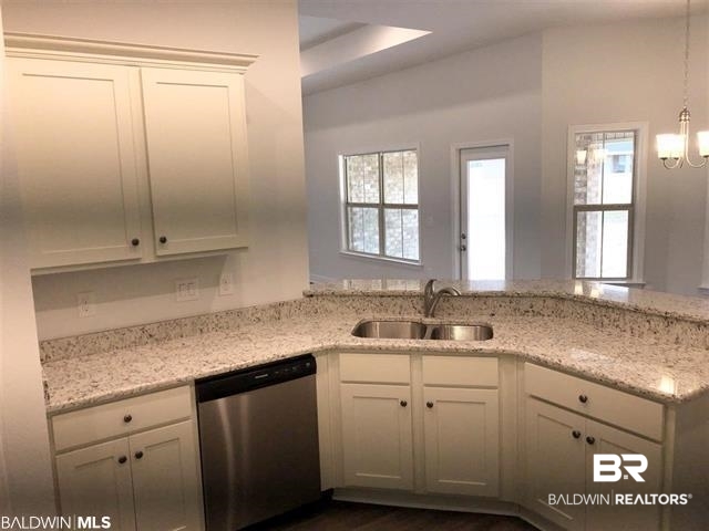 23054 Ridgewood Drive Robertsdale, AL 36567 - Photo 13 of 21 Representative Photo