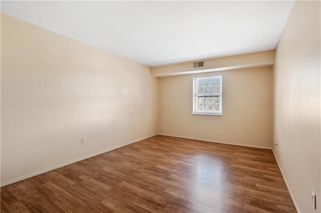 555 Sloop Road, Unit 5 Pittsburgh, PA 15237 - Photo 3 of 14 Gallery Image 3