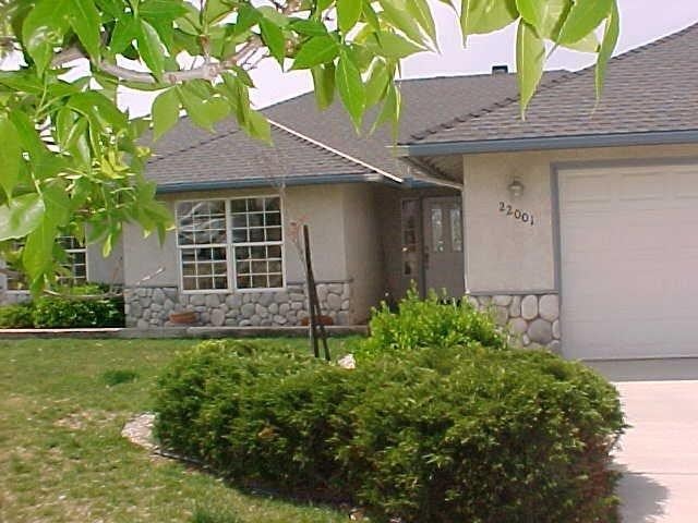 22001 Mid Way Tehachapi, CA 93561 - Photo 1 of 47 Gallery Image 1