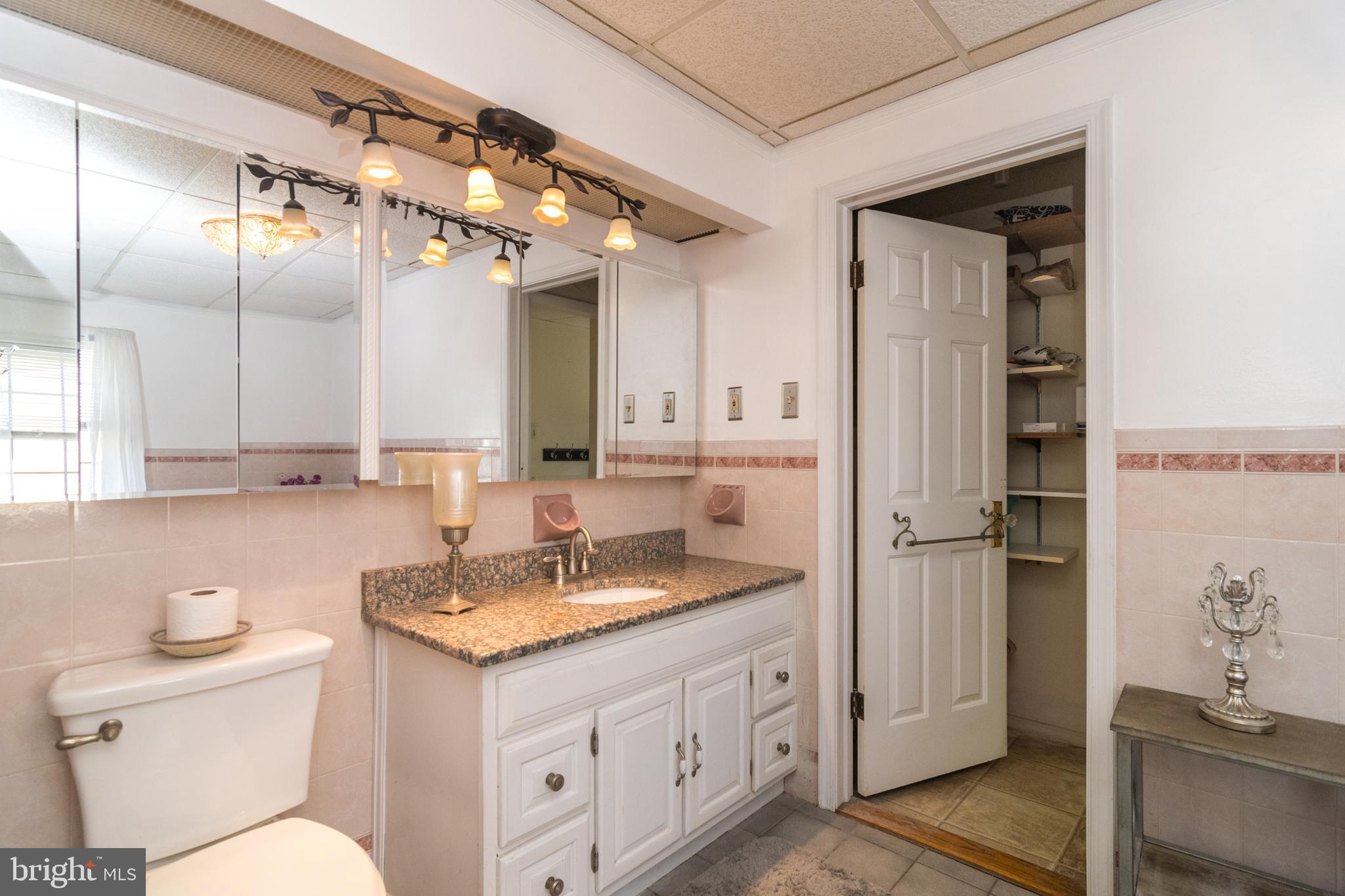 81 Harmony Road Levittown, PA 19056 - Photo 27 of 40 Gallery Image 27