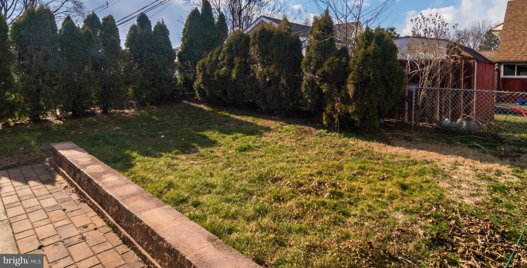 81 Harmony Road Levittown, PA 19056 - Photo 37 of 40 Gallery Image 37