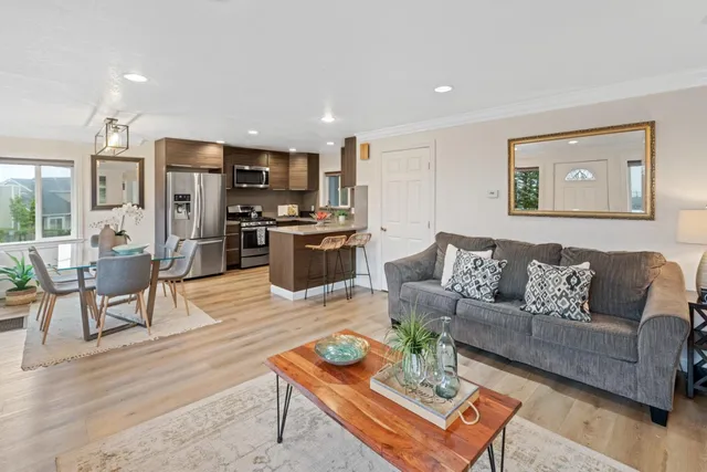 $1,399,000 | 301 Channing Way, Pacifica, CA 94044