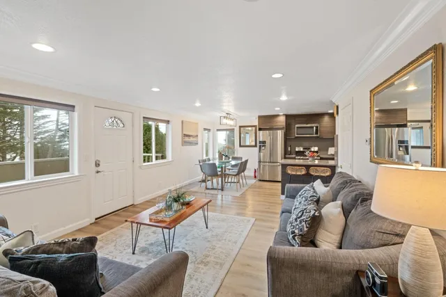 $1,399,000 | 301 Channing Way, Pacifica, CA 94044