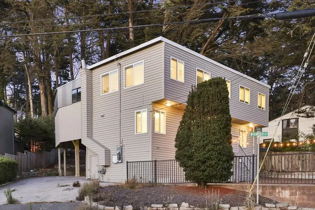 $1,399,000 | 301 Channing Way, Pacifica, CA 94044