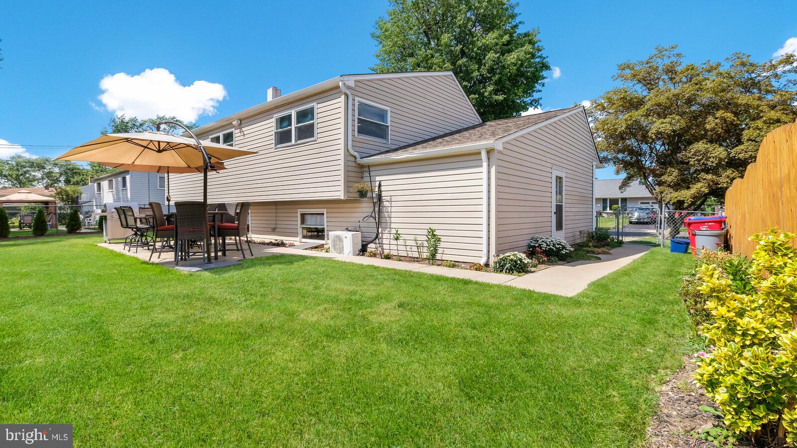 802 Cypress Road Warminster, PA 18974 - Photo 15 of 35 Gallery Image 15