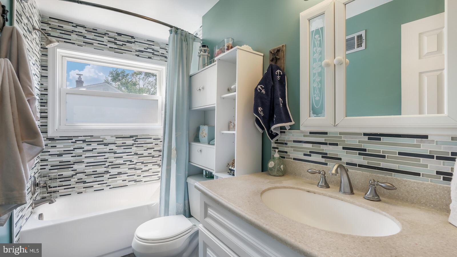 802 Cypress Road Warminster, PA 18974 - Photo 32 of 35 Gallery Image 32