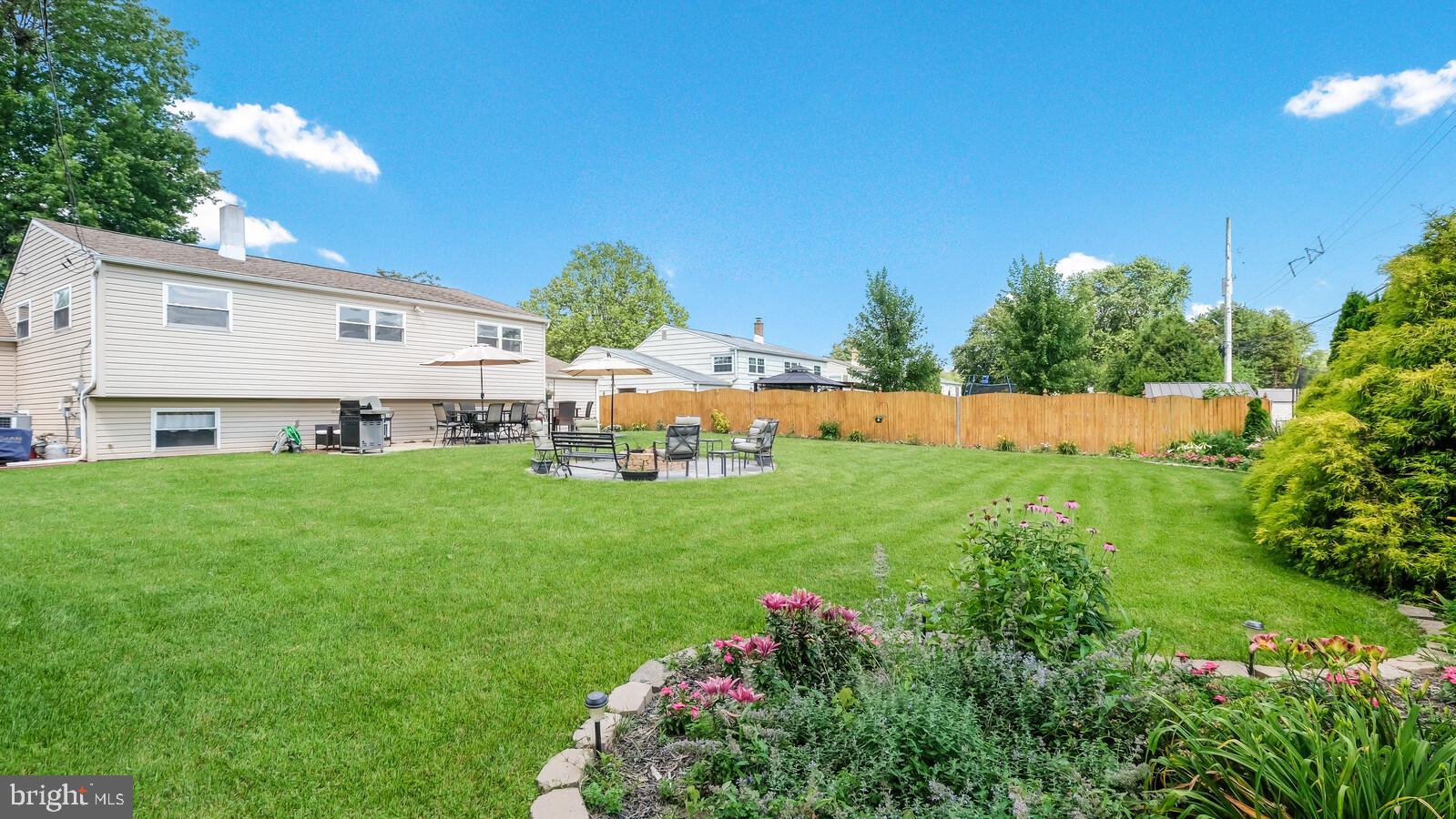 802 Cypress Road Warminster, PA 18974 - Photo 7 of 35 Gallery Image 7