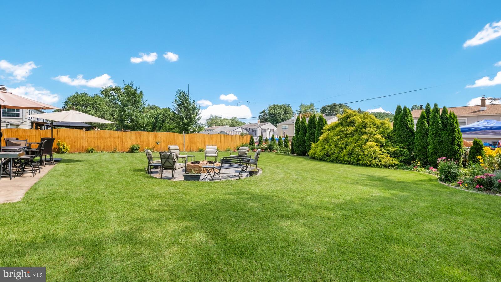 802 Cypress Road Warminster, PA 18974 - Photo 9 of 35 Gallery Image 9