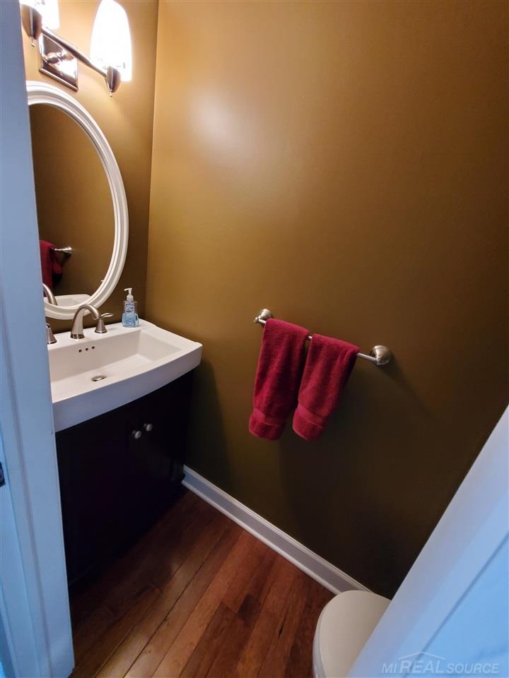 1499 Colony Drive Rochester Hills, MI 48307 - Photo 21 of 38