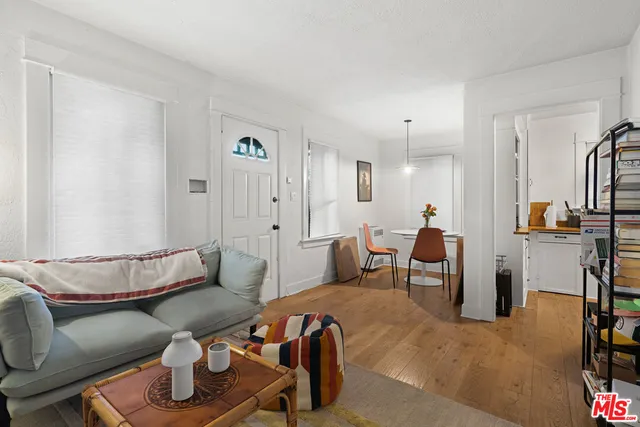 $4,000 | 2009 Dell Avenue, Venice, CA 90291