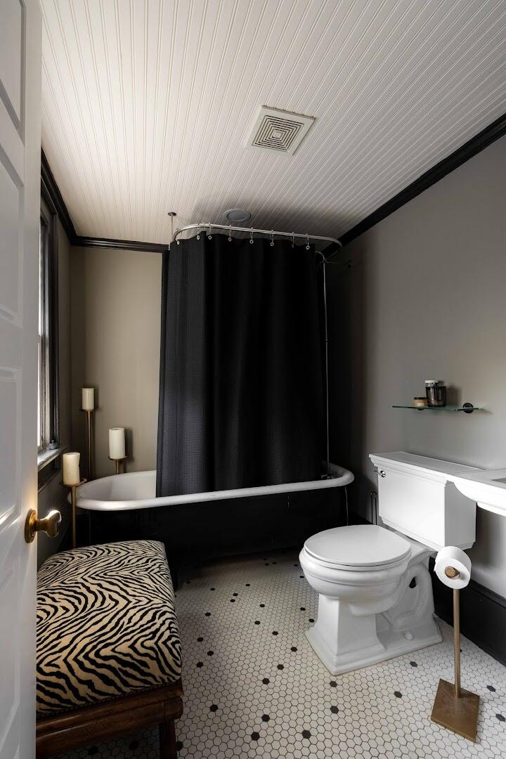 559 Rutledge Avenue Charleston, SC 29403 - Photo 25 of 35 559Rutledge_NickCannPhoto-48
