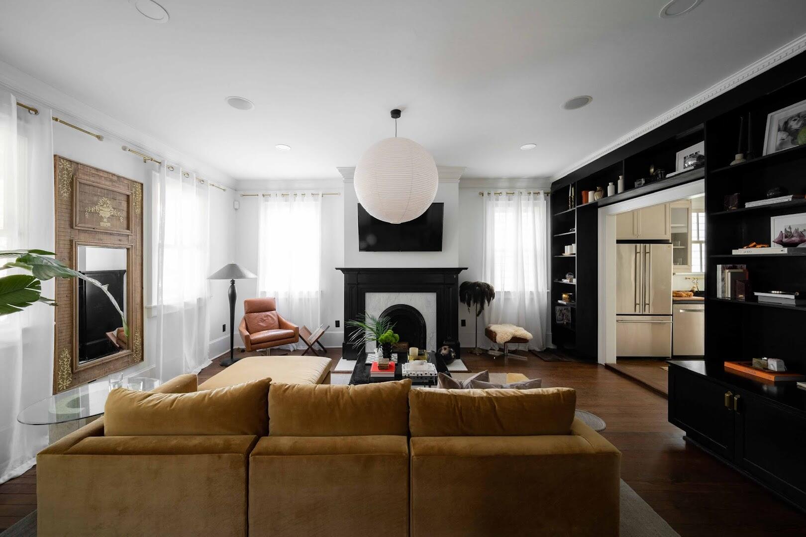 559 Rutledge Avenue Charleston, SC 29403 - Photo 4 of 35 559Rutledge_NickCannPhoto-6