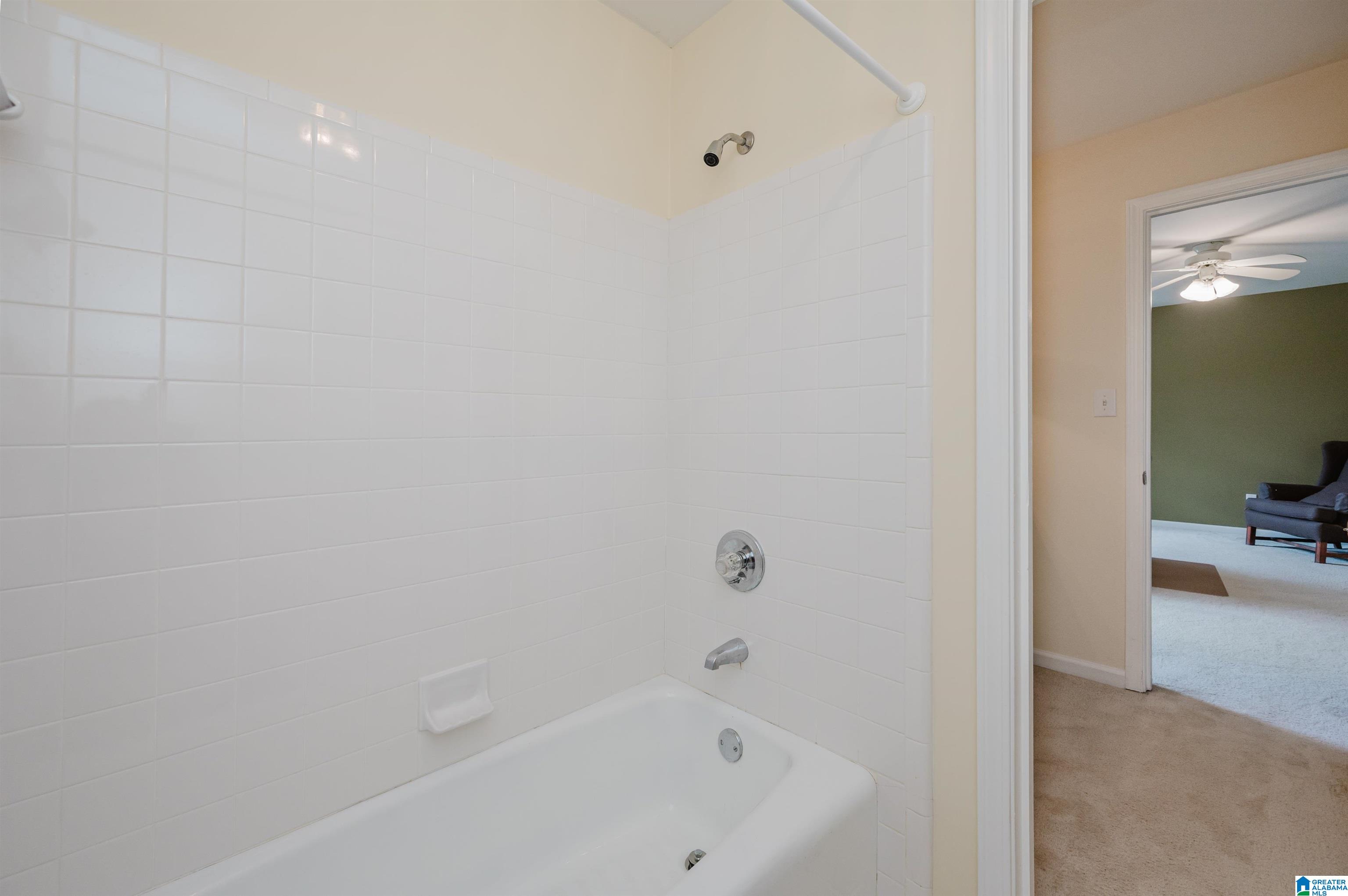 3001 Piper Way Hoover, AL 35244 - Photo 36 of 49