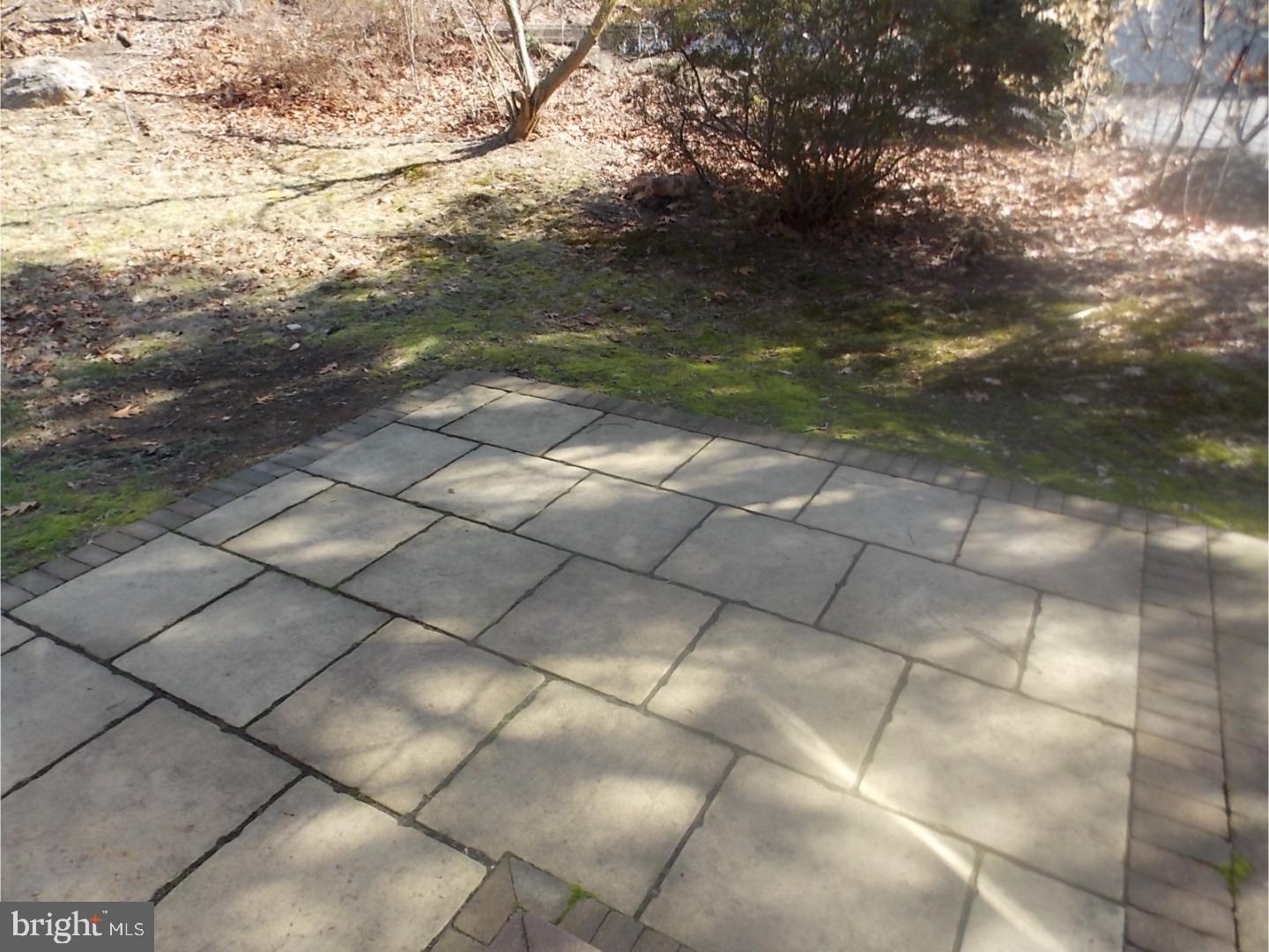 3371 Mount Road Aston, PA 19014 - Photo 22 of 23 Patio