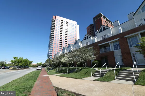 $315,000 | 105 Christina Landing Drive, Unit 305, Wilmington, DE 19801