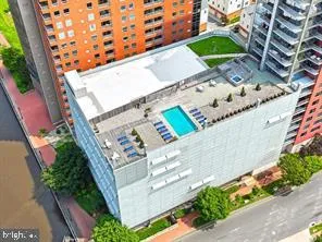 $325,000 | 105 Christina Landing Drive, Unit 305, Wilmington, DE 19801