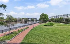 $325,000 | 105 Christina Landing Drive, Unit 305, Wilmington, DE 19801