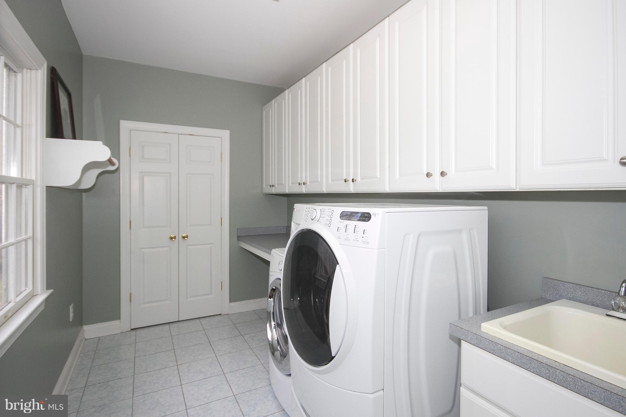 3028 Shepperd Road Monkton, MD 21111 - Photo 15 of 23 a utility room with cabinets