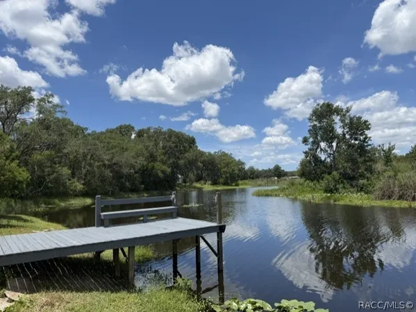 $349,900 | 6466 North Lakeside Drive, Hernando, FL 34442