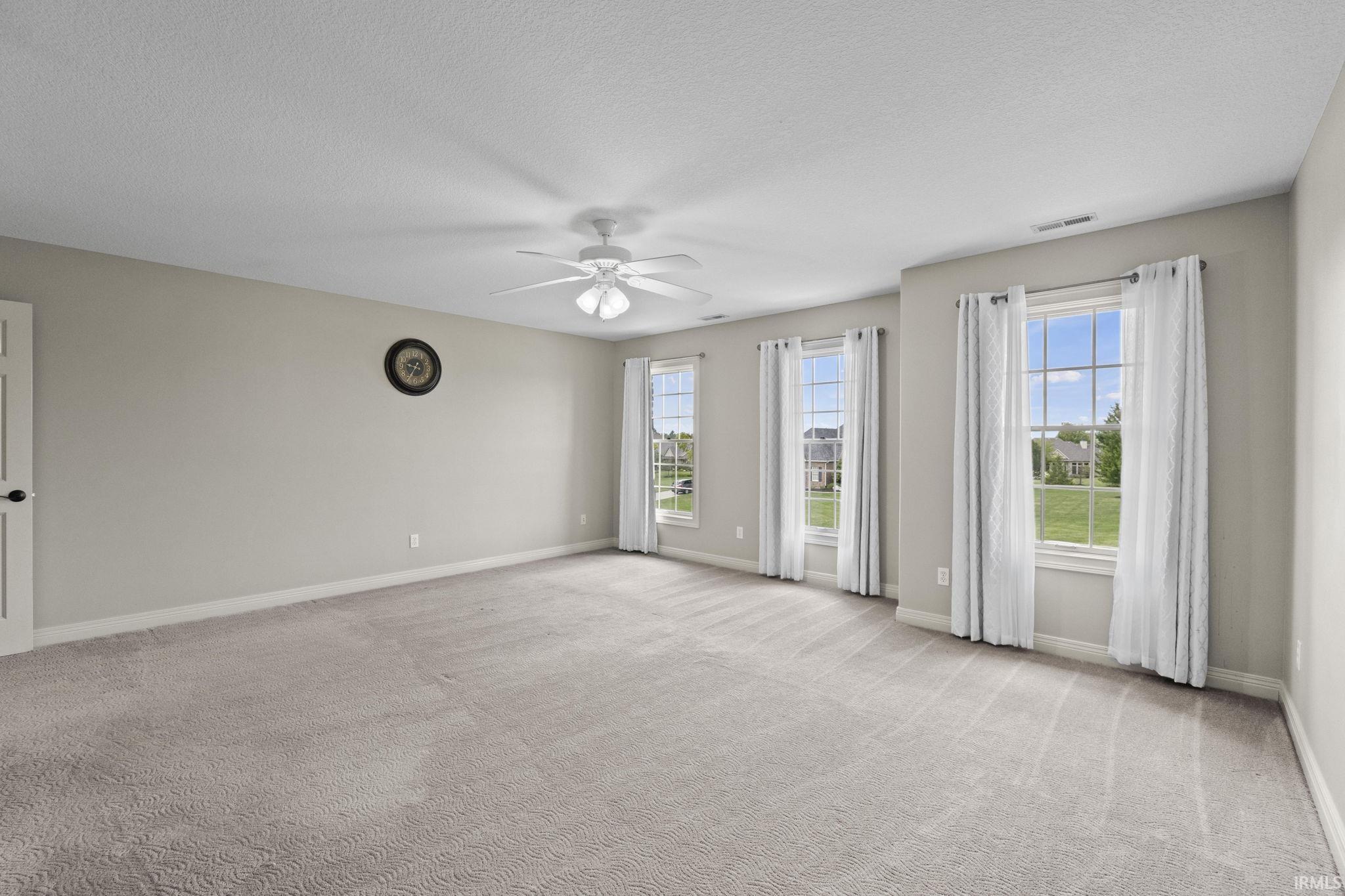 15526 Talon Ridge Cove Huntertown, IN 46748 - Photo 21 of 36 Gallery Image 21