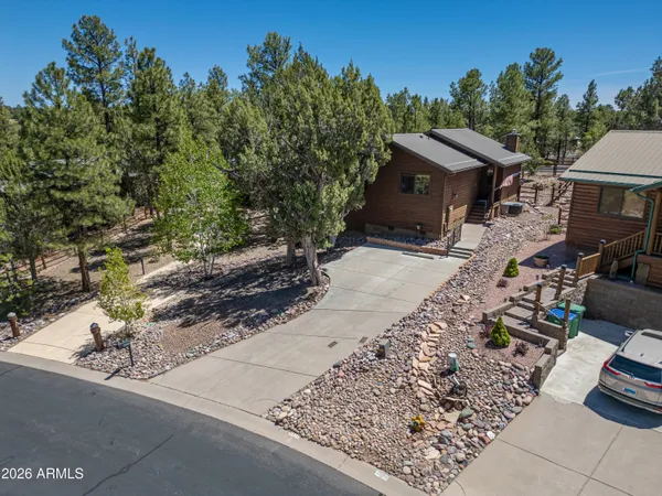 $398,500 | 4670 West Cottage Loop, Show Low, AZ 85901