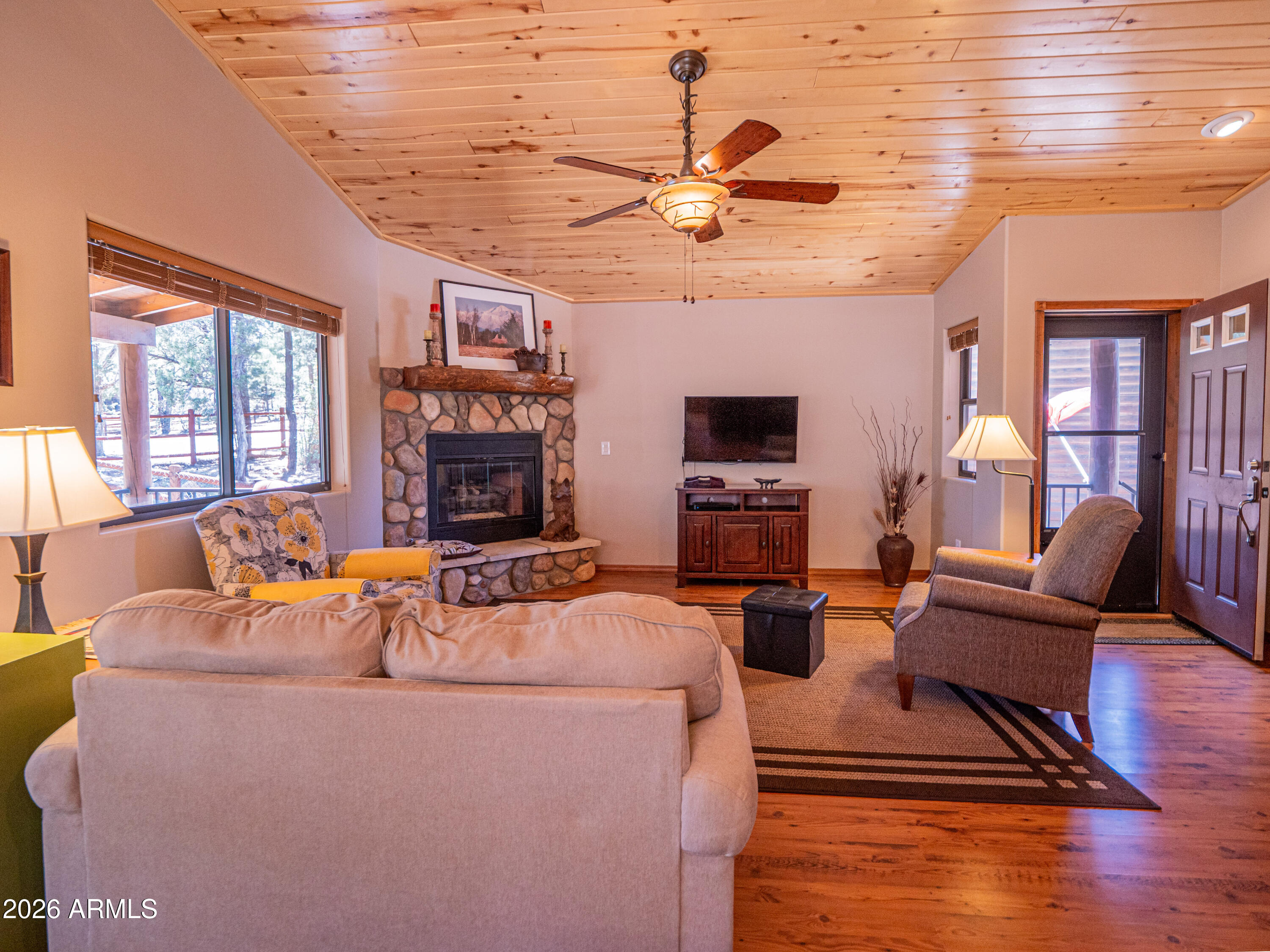 4670 West Cottage Loop Show Low, AZ 85901 - Photo 14 of 50 4670cottage (31)