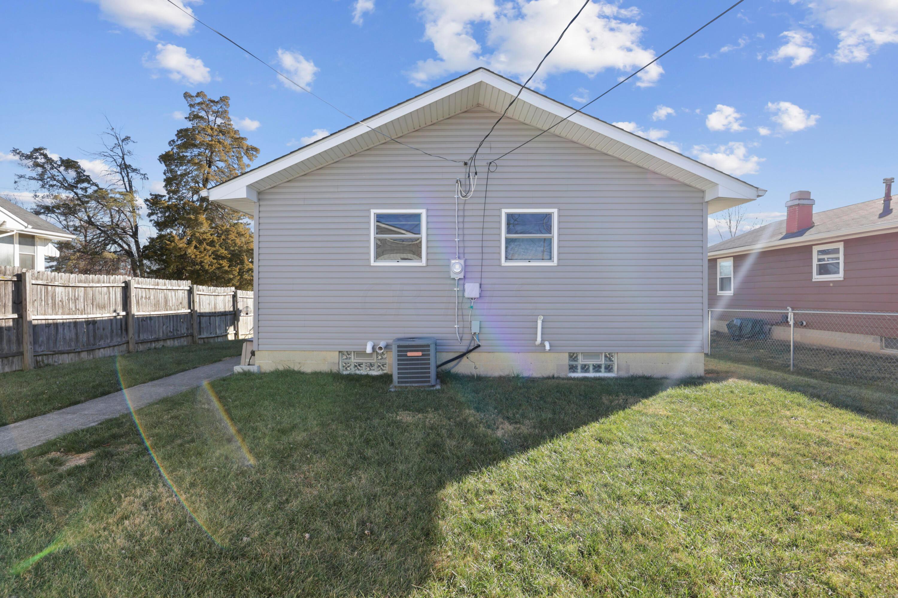 1137 Brown Road Columbus, OH 43223 - Photo 38 of 59 3CA45B50-5891-4929-A9CA-B5289D189721