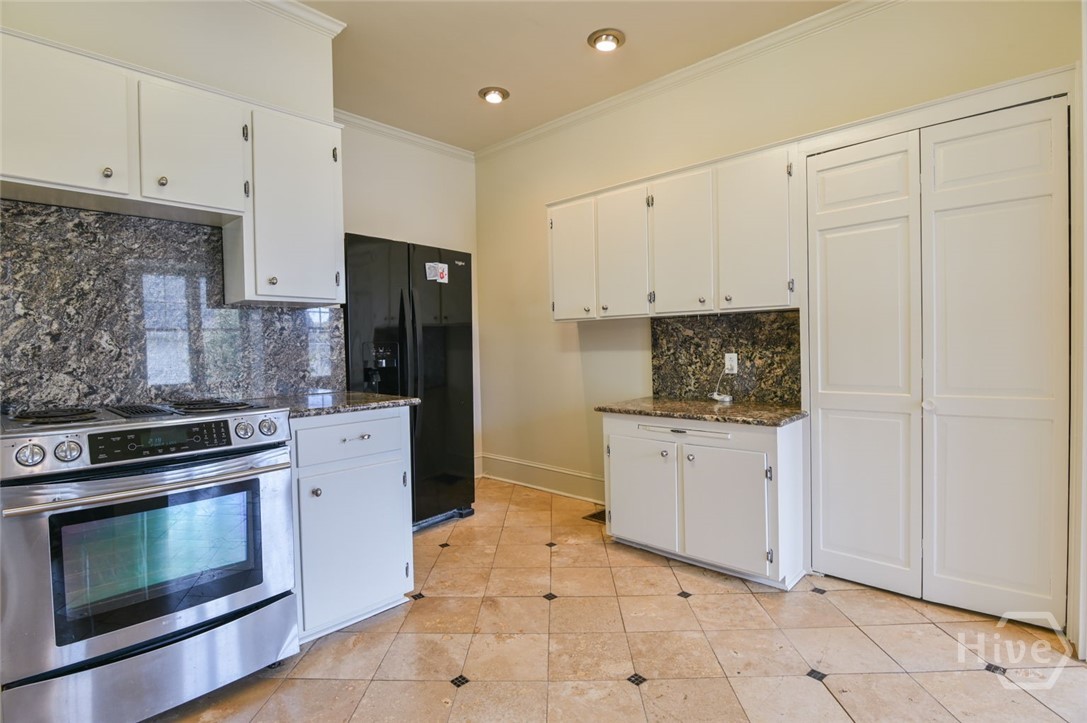 120 Tusten Street Elberton, GA 30635 - Photo 16 of 50 Kitchen