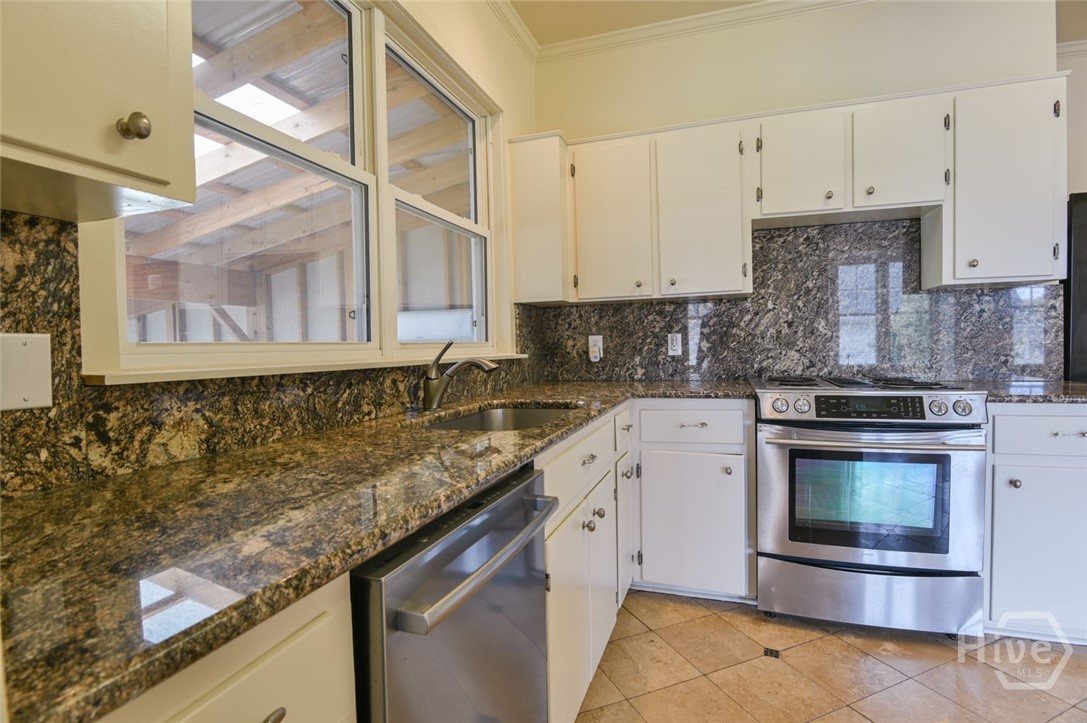 120 Tusten Street Elberton, GA 30635 - Photo 17 of 50 Kitchen