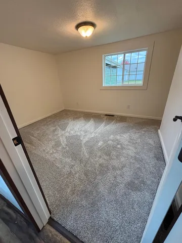 $189,900 | 810 8th Alley, Crivitz, WI 54114