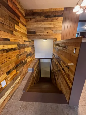 $189,900 | 810 8th Alley, Crivitz, WI 54114