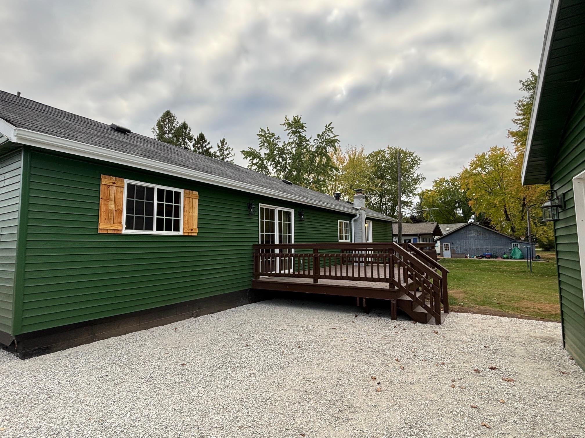 810 8th Alley Crivitz, WI 54114 - Photo 28 of 38