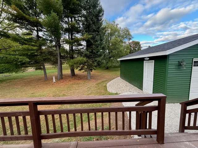 $189,900 | 810 8th Alley, Crivitz, WI 54114