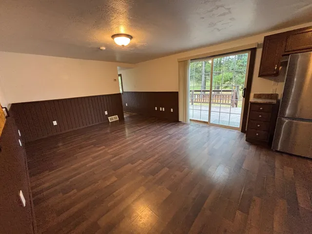 $189,900 | 810 8th Alley, Crivitz, WI 54114