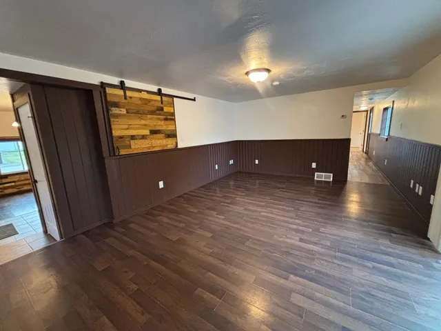 $189,900 | 810 8th Alley, Crivitz, WI 54114