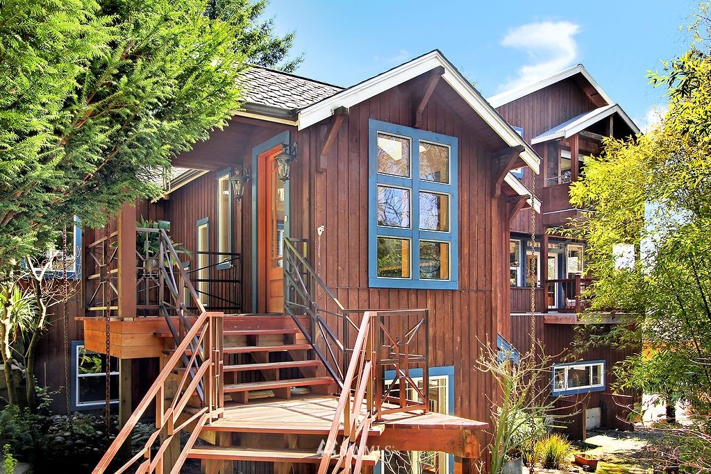 5459 Southwest Jacobsen Road Seattle, WA 98116 - Photo 1 of 1 Gallery Image 1