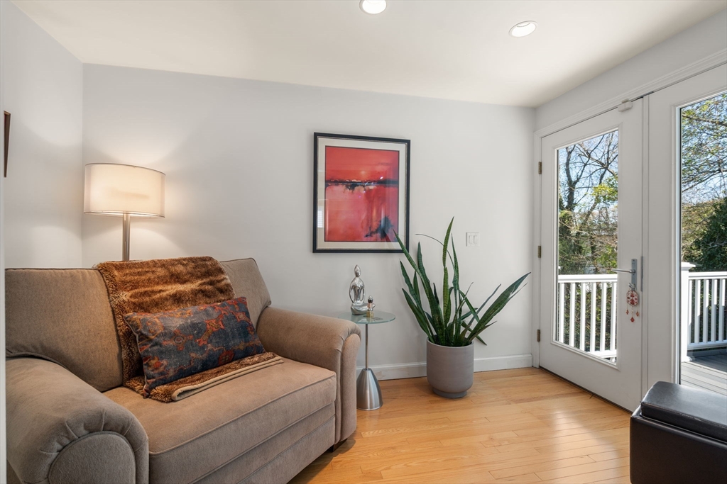11 Harvard Circle Needham, MA 02494 - Photo 15 of 38