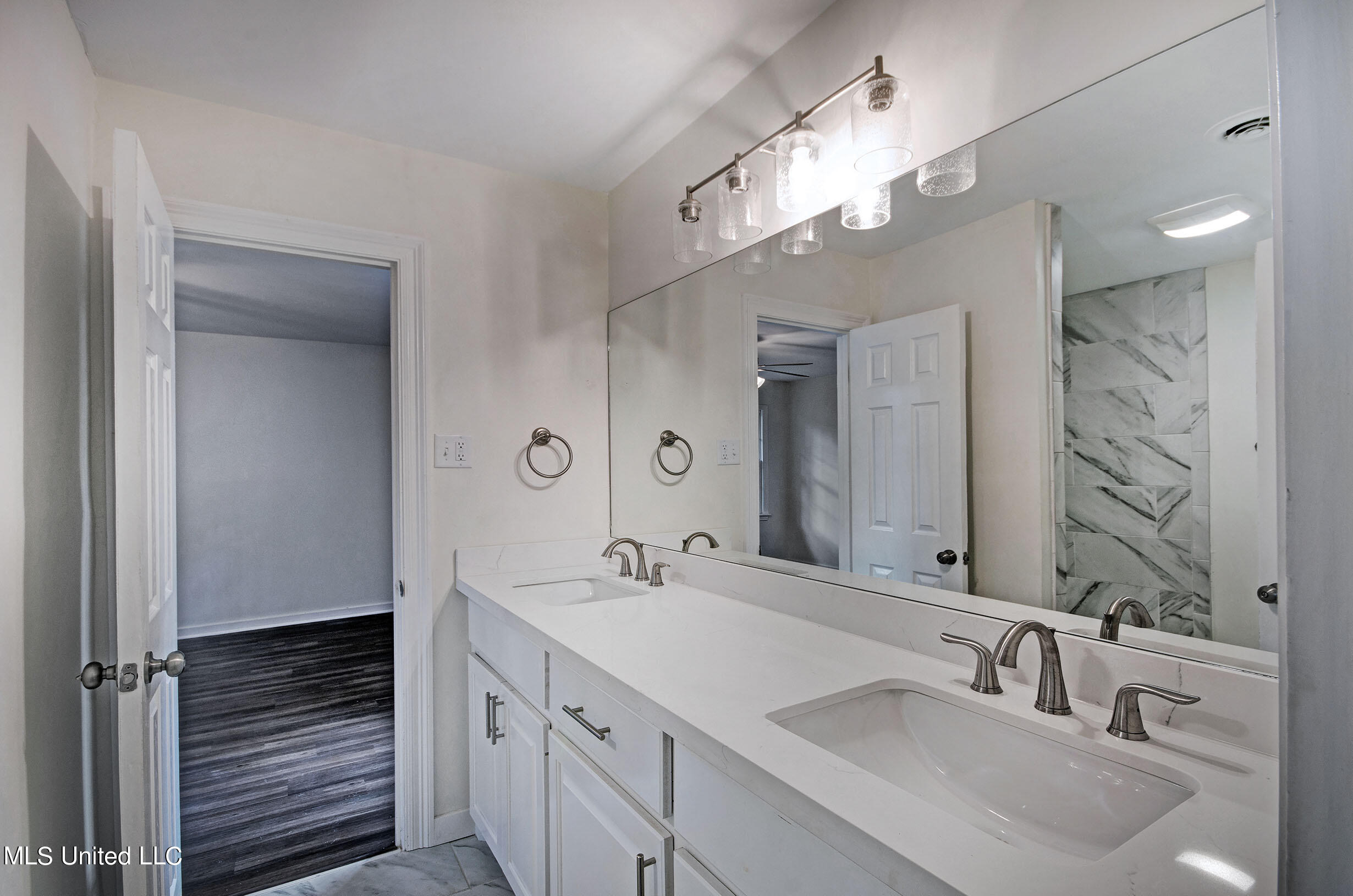 1806 Ridgeover Place Jackson, MS 39211 - Photo 28 of 33 IMGP6531_2_3
