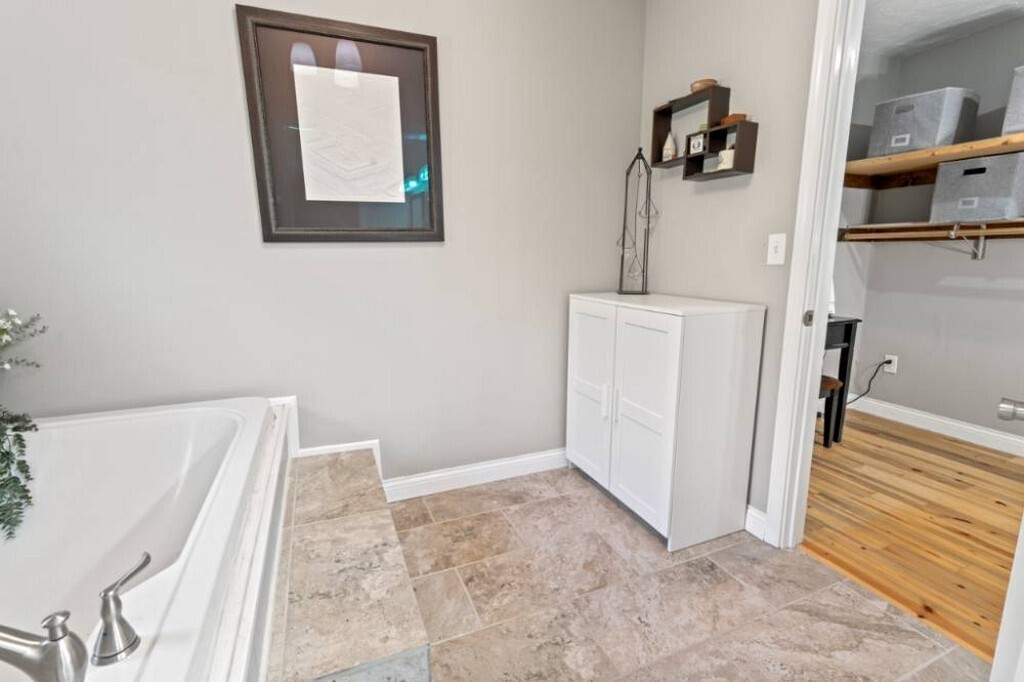 1449 South Clark Road Shelbyville, IN 46176 - Photo 13 of 42