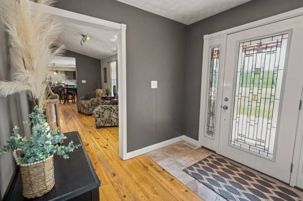 1449 South Clark Road Shelbyville, IN 46176 - Photo 3 of 42