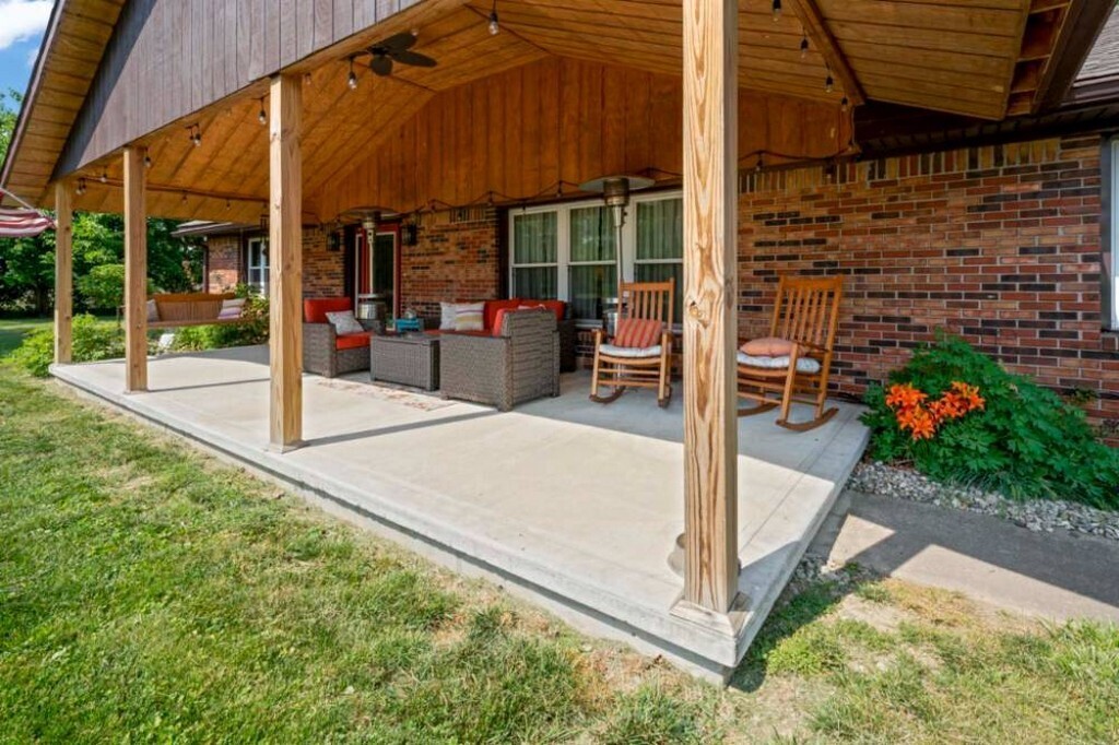 1449 South Clark Road Shelbyville, IN 46176 - Photo 41 of 42