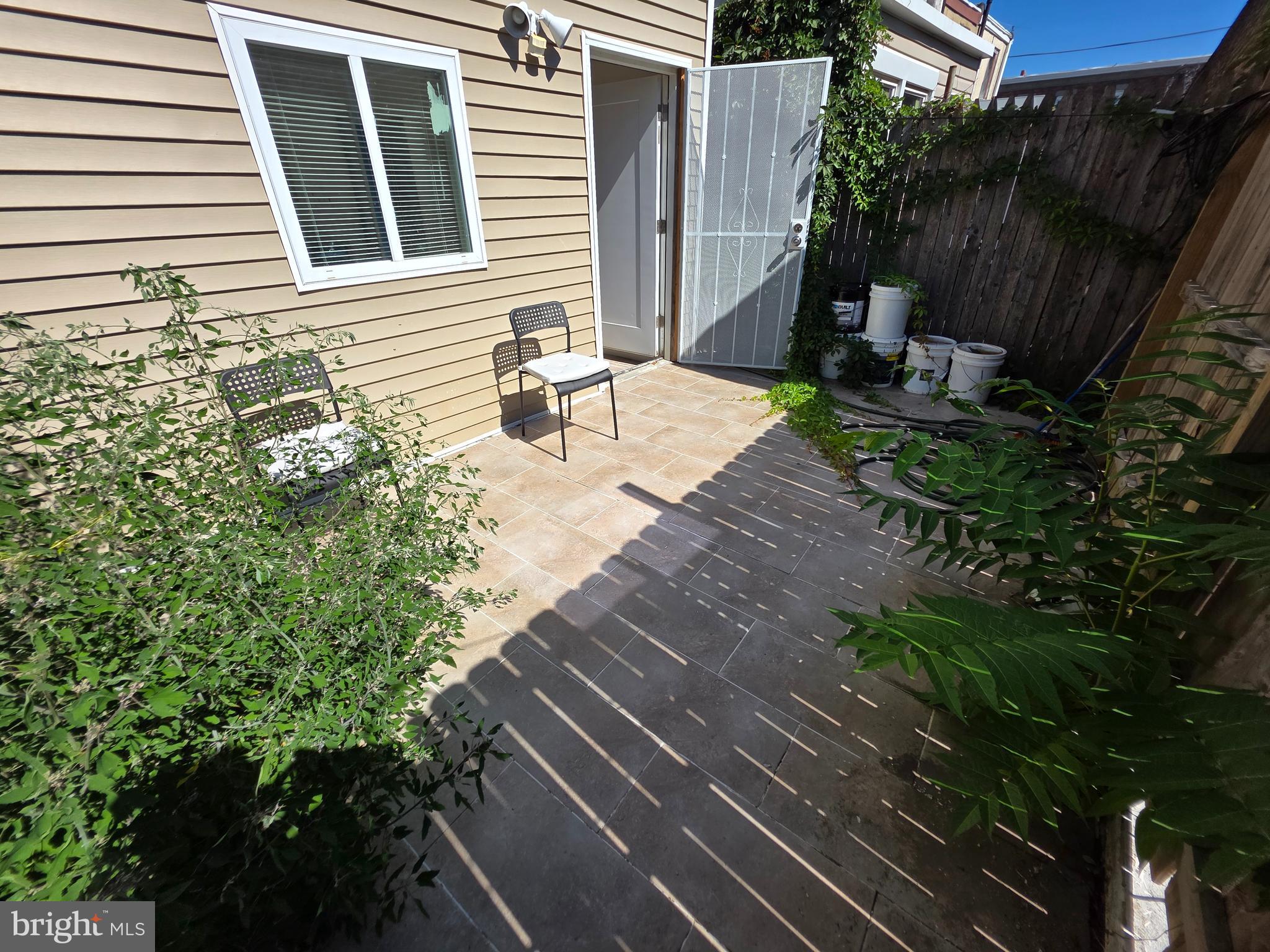 1812 Hart Lane Philadelphia, PA 19134 - Photo 14 of 28