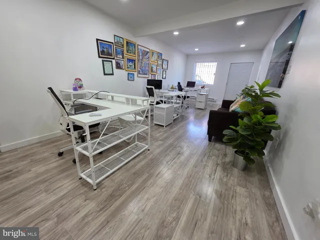 $220,000 | 1812 Hart Lane, Philadelphia, PA 19134