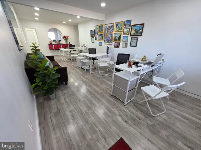 $220,000 | 1812 Hart Lane, Philadelphia, PA 19134