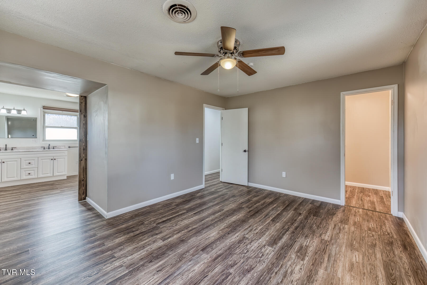 1956 Enterprise Road Piney Flats, TN 37686 - Photo 21 of 62 1956 Enterprise Rd-21